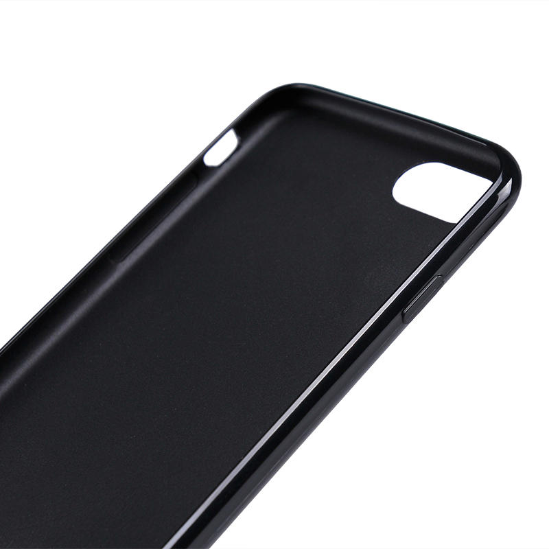 Solid colour protective phone case with soft TPU for iPhone