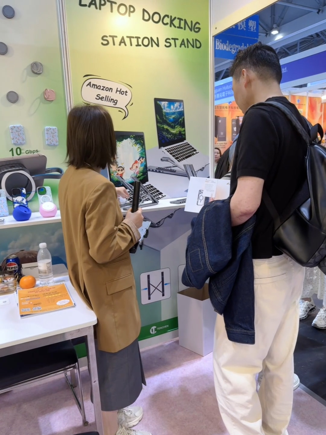 Direct Engagement, Deepened Understanding: Reflections on the Hong Kong Exhibition